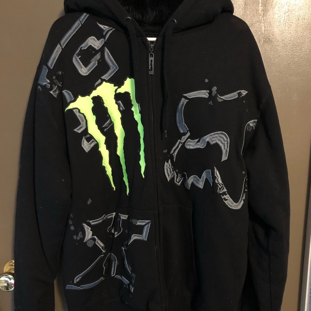 Adult X-Large Fox faux fur lined hoodie Jacket.